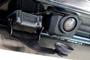 Защита камеры заднего вида Стрелка 29269040-360: Nissan Qashqai+2 2008-2013 > TUNING`Leader Защита камеры заднего вида Стрелка Nissan Qashqai+2 2008-2013 > TUNINGLeader.ru