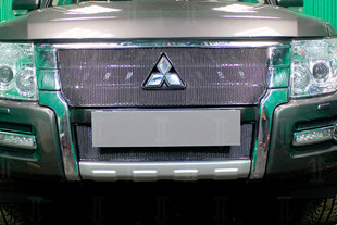 Сетка защитная в бампер Premium черный Strelka Mitsubishi Pajero FL 2015- > TUNINGLeader.ru
