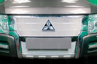 Сетка защитная в бампер Premium хром Strelka Mitsubishi Pajero FL 2015- > TUNINGLeader.ru