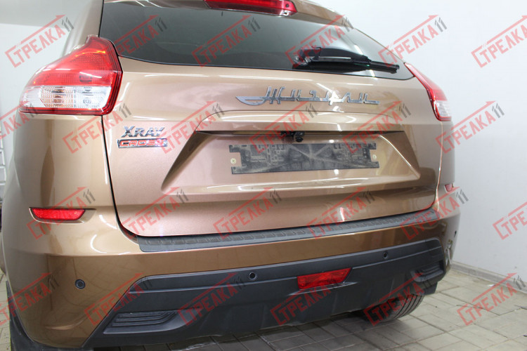 Защита камеры заднего вида Стрелка → 21244039 :: TUNING`Leader /img14