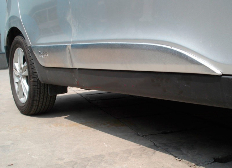 Хромированные молдинги на двери OEM-Tuning Hyundai ix35 2009-2013, Hyundai ix35 FL 2013-2015 Хромированные молдинги на двери OEM-Tuning → CNT13-IX35-019 :: TUNING`Leader /img1