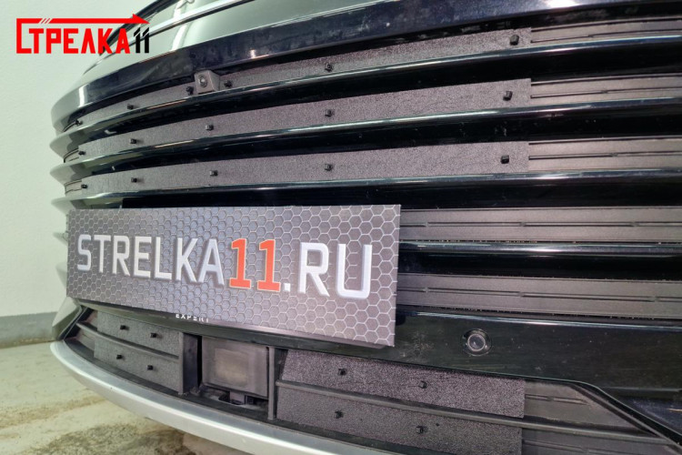 Зимняя защита радиатора на стяжке Strelka Exeed TXL FL 2021- Зимняя защита радиатора на стяжке Strelka → ZZ.EXTXL20.bot :: TUNING`Leader /img6