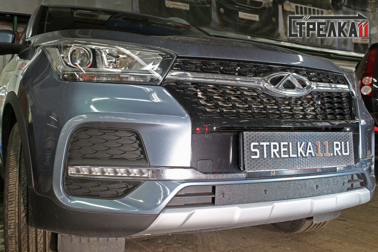 Зимняя защита радиатора на стяжке Strelka Chery Tiggo 4 2018- Зимняя защита радиатора на стяжке Strelka → ZZ.CHTIG4.bot :: TUNING`Leader /img1