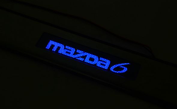 Накладки на пороги с Led-подсветкой JMT Mazda 6 2008-2010, Mazda 6 FL 2010-2012 Накладки на пороги с Led-подсветкой JMT → 24387 :: TUNING`Leader /img4