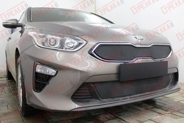 Сетка защитная в бампер Standart черный Strelka KIA Ceed HB 2018-2021, KIA Ceed SW 2018-2021, KIA Pro Ceed 2018-2021 Сетка защитная в бампер Standart черный Strelka → KCIII18.bot.black :: TUNING`Leader /img3