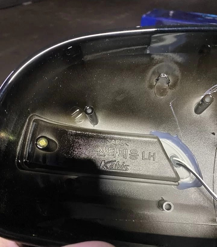 Корпуса боковых зеркал с повторителем Genesis Style Kabis (цвет черный - EB) Hyundai Santa Fe 2001-2006, Hyundai Santa Fe ТагАЗ 2006-2011 Корпуса боковых зеркал с повторителем Genesis Style Kabis (цвет черный - EB) → :: TUNING`Leader /img3