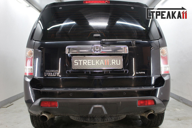 Защита камеры заднего вида Стрелка Honda Pilot 2009-2015 Защита камеры заднего вида Стрелка → 14296045 :: TUNING`Leader /img1
