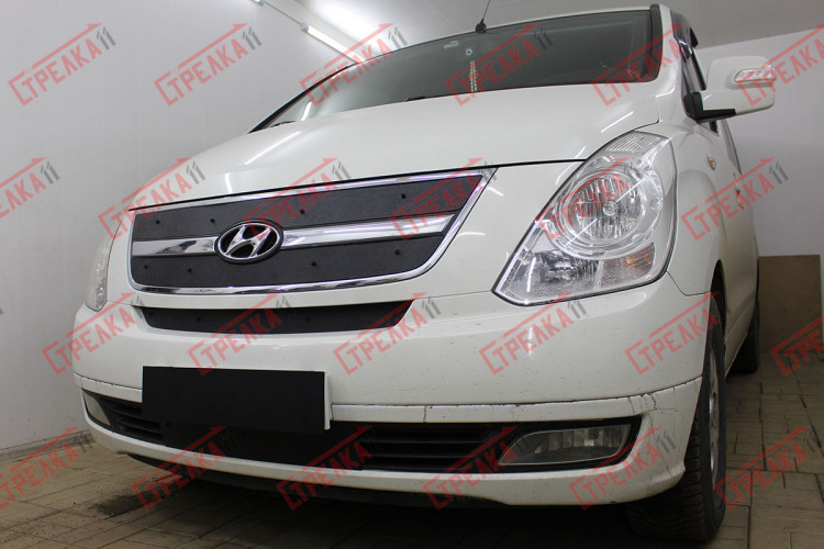 Зимняя защита радиатора на стяжке Strelka Hyundai Grand Starex (H-1) 2007-2015 Зимняя защита радиатора на стяжке Strelka → ZZ.HH1.07.mid :: TUNING`Leader /img1