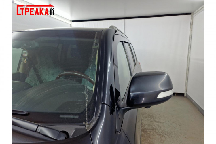 Дефлекторы на окна тонированные 2D Strelka (4+2 элемента) Toyota Land Cruiser 200 2007-2012, Toyota Land Cruiser 200 FL 2012-2015, Toyota Land Cruiser 200 FL 2015-2021 Дефлекторы на окна тонированные 2D Strelka (4+2 элемента) → 2D228-4.S11 :: TUNING`Leader /img3