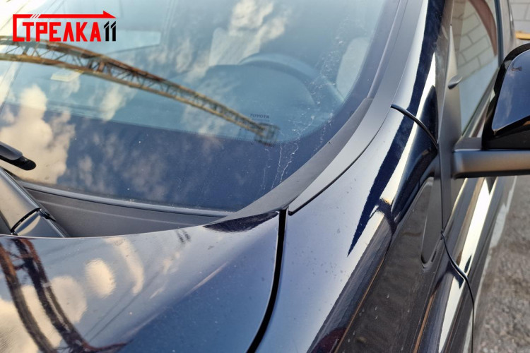Водосток (дефлектор) лобового стекла акриловый Премиум Strelka Toyota RAV4 2013-2015, Toyota RAV4 FL 2016-2017 Водосток (дефлектор) лобового стекла акриловый Премиум Strelka → VP.056 :: TUNING`Leader /img10