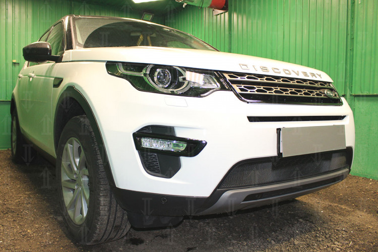 Сетка защитная в бампер Standart черный Strelka Land Rover Discovery Sport 2015-2019 Сетка защитная в бампер Standart черный Strelka → LRDS14.black :: TUNING`Leader /img3