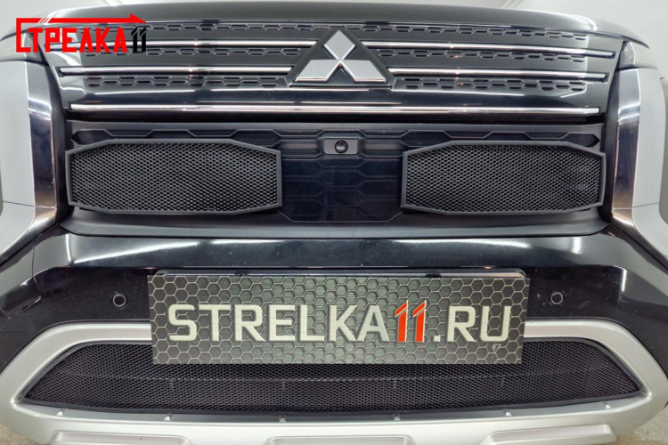 Сетка защитная в бампер Standart черный Strelka Mitsubishi Outlander 2022- Сетка защитная в бампер Standart черный Strelka → MITOUT22.bot.black :: TUNING`Leader /img4