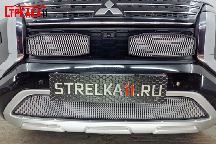Сетка защитная в бампер Standart хром Strelka Mitsubishi Outlander 2022- Сетка защитная в бампер Standart хром Strelka → MITOUT22.bot.chrome :: TUNING`Leader /img2