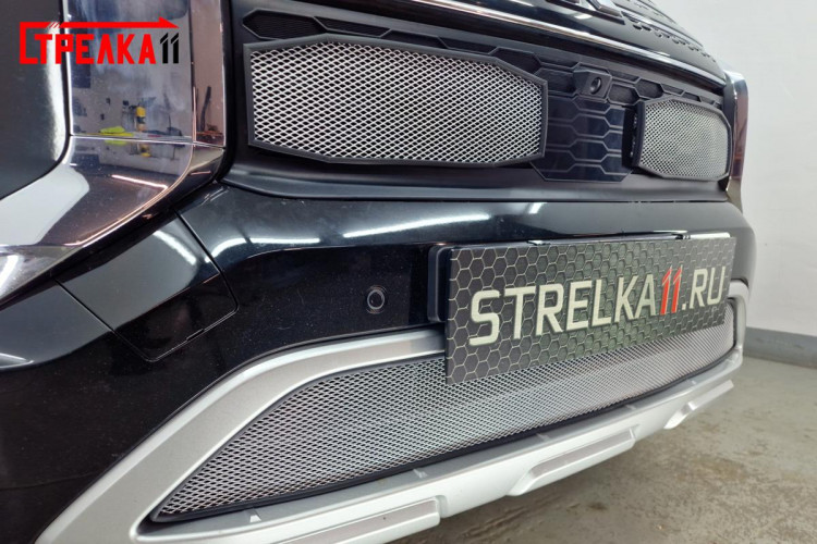 Сетка защитная в бампер Standart хром Strelka Mitsubishi Outlander 2022- Сетка защитная в бампер Standart хром Strelka → MITOUT22.bot.chrome :: TUNING`Leader /img4
