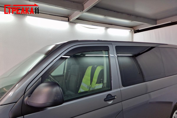 Дефлекторы на окна тонированные 2D Strelka (передние) Volkswagen Transporter (T5) FL 2010-2015, Volkswagen Multivan (T5) FL 2010-2015, Volkswagen Caravelle (T5) 2003-2009 и еще др. 3 моделей Дефлекторы на окна тонированные 2D Strelka (передние) → 2D112-2.S11 :: TUNING`Leader /img4
