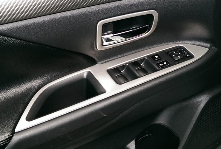 Накладки на панель управления на дверях стальные OEM-Tuning → CNT24-16OT-060 :: TUNING`Leader /img1