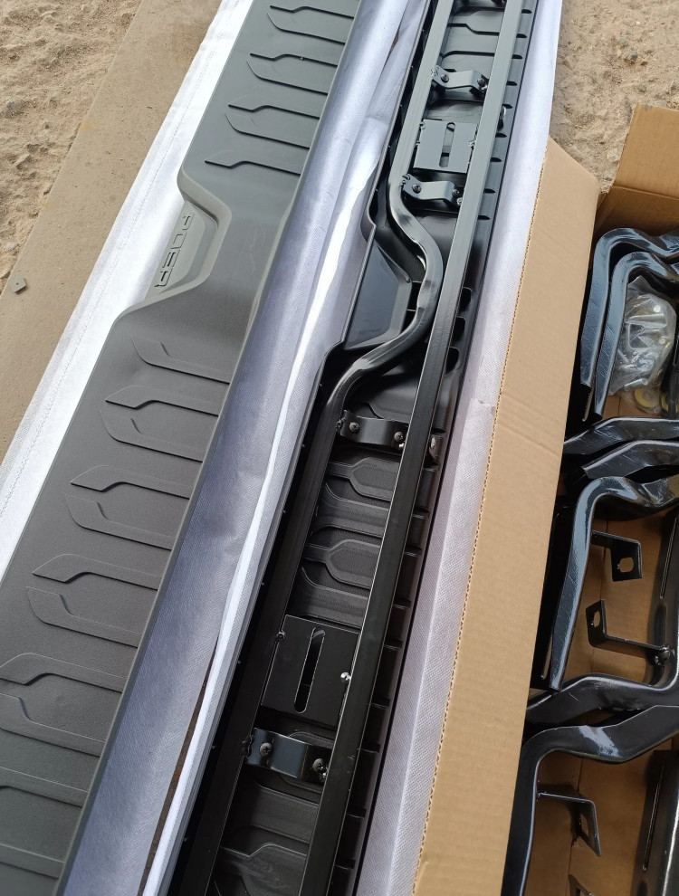 Пороги боковые OEM-Tuning → 11.COMX.44.09 :: TUNING`Leader /img6