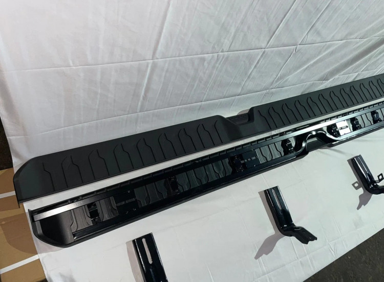 Пороги боковые OEM-Tuning → 11.COMX.44.09 :: TUNING`Leader /img8