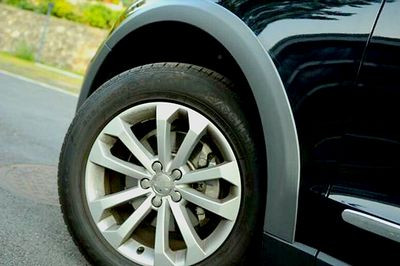 Расширители колесных арок OEM-Tuning CNT01-Q7-008: Audi Q7 2005-2009, Audi Q7 FL 2009-2015 > TUNING`Leader Расширители колесных арок OEM-Tuning Audi Q7 2005-2009, Audi Q7 FL 2009-2015 > TUNINGLeader.ru