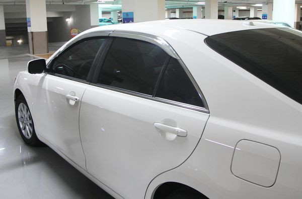 Дефлекторы на окна хромированные Autoclover (4 элемента) Toyota Camry 2006-2011 Дефлекторы на окна хромированные Autoclover (4 элемента) → C552 :: TUNING`Leader /img8