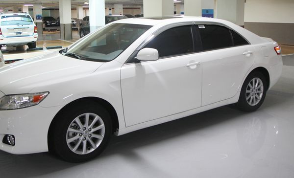 Дефлекторы на окна хромированные Autoclover (4 элемента) Toyota Camry 2006-2011 Дефлекторы на окна хромированные Autoclover (4 элемента) → C552 :: TUNING`Leader /img7