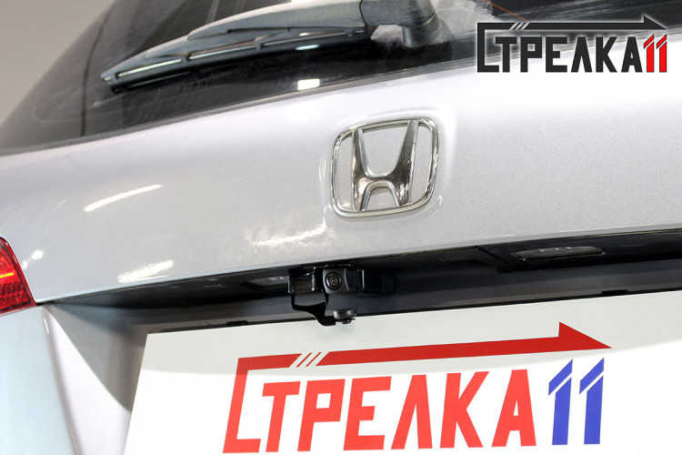 Защита камеры заднего вида Стрелка Honda Pilot 2016- Защита камеры заднего вида Стрелка → 14296048-360 :: TUNING`Leader /img15