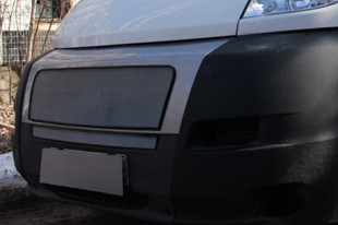 Сетка защитная в бампер Standart хром Strelka FDUCIII.bot.chrome: Fiat Ducato 2006-2012, Fiat Ducato FL 2012-2014 > TUNING`Leader Сетка защитная в бампер Standart хром Strelka Fiat Ducato 2006-2012, Fiat Ducato FL 2012-2014 > TUNINGLeader.ru