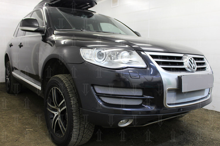 Сетка защитная в бампер Standart хром Strelka → VWTOUAR07 :: TUNING`Leader /img3