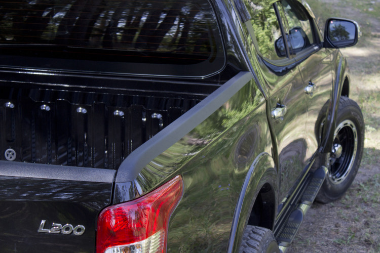 Накладки на боковые борта пластиковые Русская Артель Mitsubishi L200 2015-2019 Накладки на боковые борта пластиковые Русская Артель → NM-157202 :: TUNING`Leader /img2