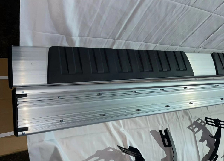 Пороги боковые OEM-Tuning → 23.COMX.17.67 :: TUNING`Leader /img1
