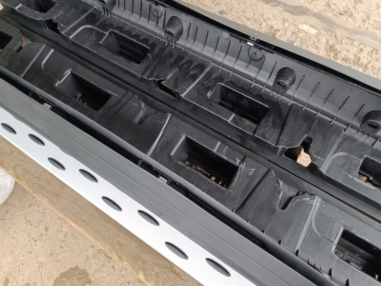 Пороги  боковые OEM-Tuning → ML.12.13.45 :: TUNING`Leader /img3