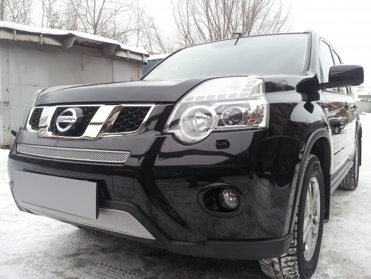 Сетка защитная в бампер Premium хром Strelka Nissan X-Trail FL 2011-2014 Сетка защитная в бампер Premium хром Strelka → NXTRT31.PREMIUM :: TUNING`Leader /img1