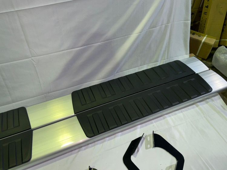 Пороги боковые OEM-Tuning → 23.COMX.17.65 :: TUNING`Leader /img1