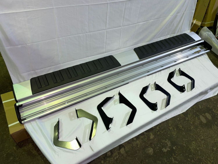Пороги боковые OEM-Tuning → 23.COMX.17.65 :: TUNING`Leader /img8