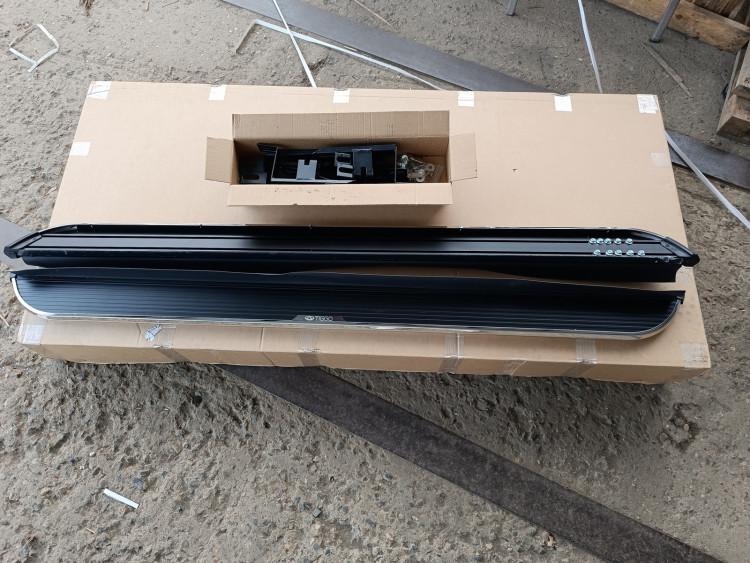 Пороги боковые OEM-Tuning (вариант 1) Chery Tiggo 4 2018- Пороги боковые OEM-Tuning (вариант 1) → 76.TRON.14.32 :: TUNING`Leader /img1