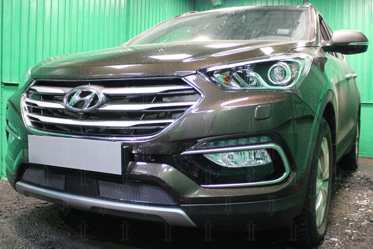 Сетка защитная в бампер (с датчиком ACC) Premium черный Strelka Hyundai Santa Fe FL 2015-2018 Сетка защитная в бампер (с датчиком ACC) Premium черный Strelka → HSFACC15.PREMIUM.black :: TUNING`Leader /img1