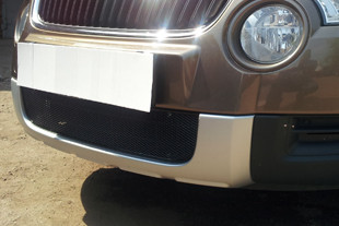 Сетка защитная в бампер Premium черный Strelka Skoda Yeti 2009-2013 > TUNINGLeader.ru