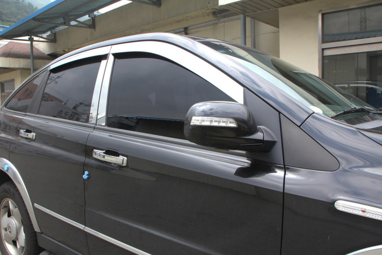 Дефлекторы на окна хромированные Autoclover (4 элемента) SsangYong Actyon 2005-2011 Дефлекторы на окна хромированные Autoclover (4 элемента) → A447 :: TUNING`Leader /img3