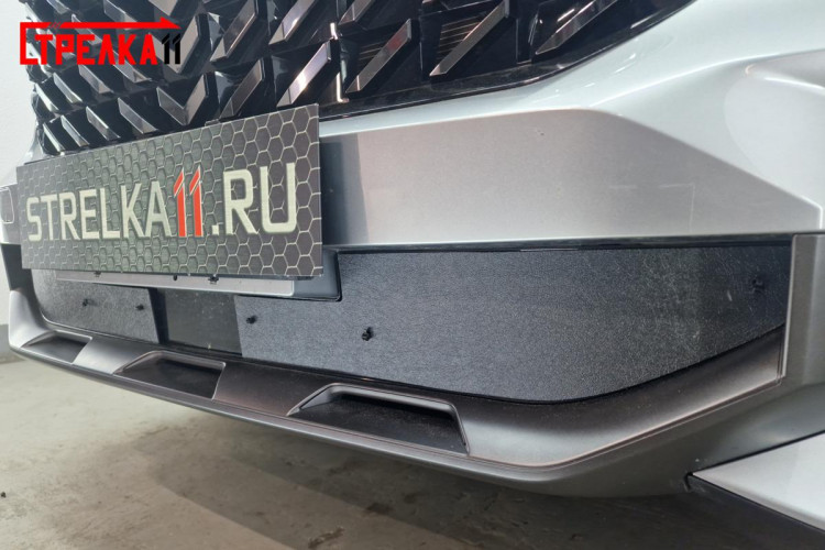 Зимняя защита радиатора на стяжке Strelka GAC GS8 2021- Зимняя защита радиатора на стяжке Strelka → ZZ.GACGS8.23.bot :: TUNING`Leader /img3