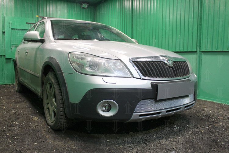 Сетка защитная в бампер Standart хром Strelka Skoda Octavia Scout 2005-2012 Сетка защитная в бампер Standart хром Strelka → SKA5.04.SC.chrome :: TUNING`Leader /img3