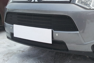 Сетка защитная в бампер Standart черный Strelka Mitsubishi Outlander 2012-2014 > TUNINGLeader.ru