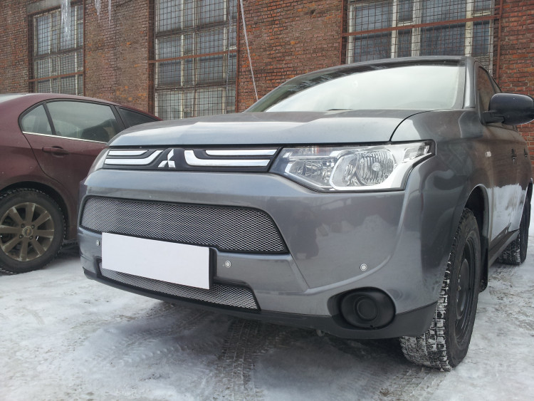 Сетка защитная в бампер Standart хром Strelka Mitsubishi Outlander 2012-2014 Сетка защитная в бампер Standart хром Strelka → MITOUT3.chrome :: TUNING`Leader /img3