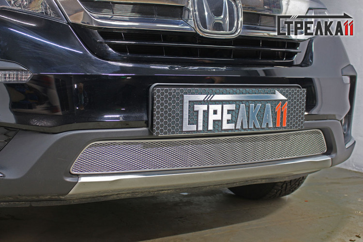 Сетка защитная в бампер Premium хром Strelka → HPIL18.PREMIUM.bot.chrome :: TUNING`Leader /img4