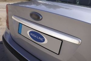 Стальная накладка на крышку багажника над номером Omsa Line 2602051 `: Ford Focus II SD 2005-2008, Ford Focus II SD FL 2008-2010 > TUNING`Leader Стальная накладка на крышку багажника над номером Omsa Line Ford Focus II SD 2005-2008, Ford Focus II SD FL 2008-2010 > TUNINGLeader.ru